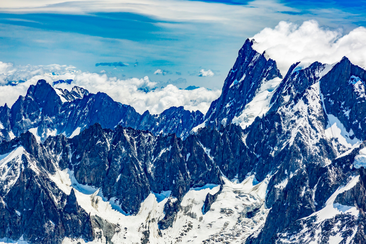 Two Korean hikers die climbing Mont Blanc