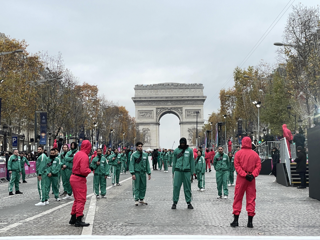 ‘Red Light, Green Light’: Doll from 'Squid Game' brings Paris to standstill