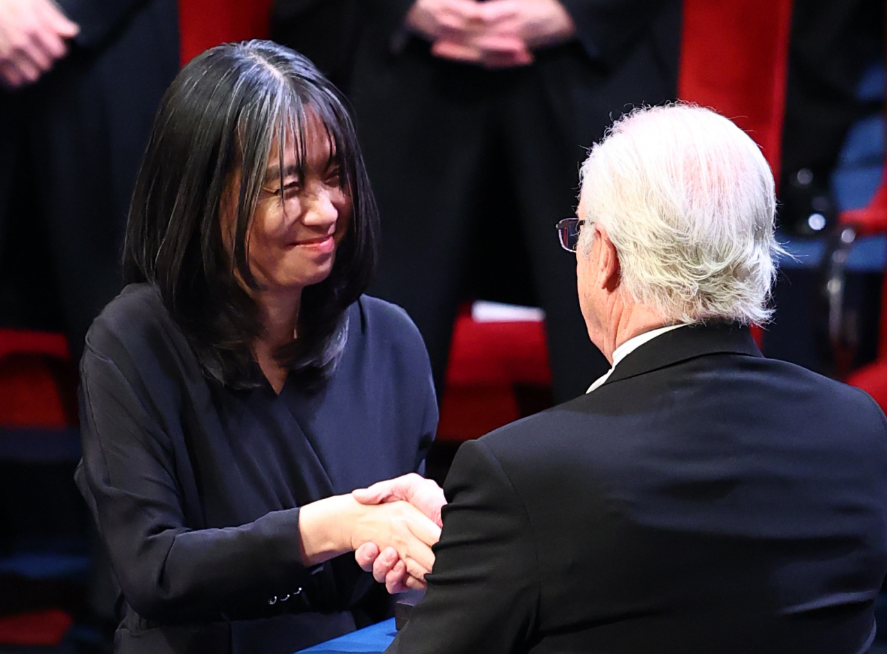 Han Kang awarded Nobel Prize in literature at ceremony