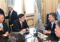 포스코 권오준 회장, 아르헨티나 대통령과 리튬사업 추진