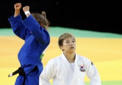 [리우올림픽] 유도 정보경, 은메달로 리우올림픽 첫 메달 획득
