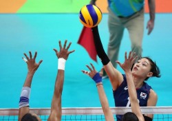 [리우올림픽] 여자배구 브라질에 0-3패, 그래도 ‘8강 확정’