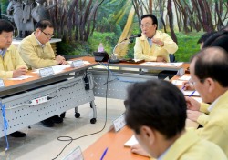 김관용 경북도지사, 경주 지진피해 복구 총력…월성원전 철저한 안전점검 요청