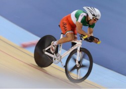 [2016 리우패럴림픽] 이란 사이클 선수 경기 중 사망