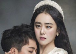 '87라인' 문근영-박정민, 연극 ‘로미오와 줄리엣’서 죽음 초월한 커플 호흡