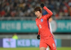 [A매치] ‘김보경-이정협 연속골’ 한국, 캐나다에 2-0 앞선 채 전반 종료