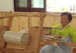 경주 두산 손명주연구회, '명주짜기' 보유단체 인정 예고