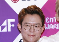 [V포토] 토니안, 1세대 아이돌의 명불허전 꽃미모 (SBS 연예대상)