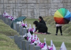 4.19혁명 희생자, 최루탄 눈에 박힌 채 사망 등 ‘참혹’