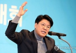 장제원, 바른정당 탈당…부친 배경부터 논란까지 ‘재조명’