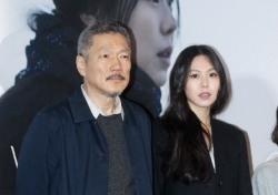 ‘불륜 커플’ 홍상수-김민희 당당함에 분노한 박잎선, 왜?