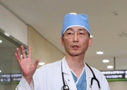 귀순 북한 병사 2차 수술 복병은 '기생충'…통일의 가장 큰 위험요소?