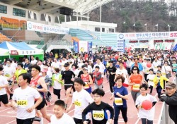 영주소백마라톤대회 고구마빵·잔치국수·배추전…무료 먹거리장터 풍성