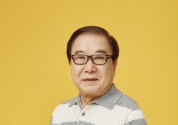[인터;뷰] 장용, 50년차 배우의 꿈 