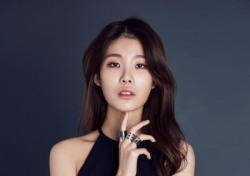 [인터;뷰] 모델 김혜연 “롤모델은 혜박…후회 남기고 싶지 않다”