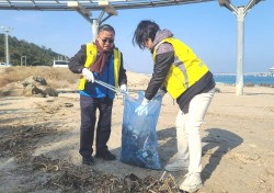 국립해양과학관, 에너지와 여성회원 대상 성인 맞춤형 해양과학 소양교육… 해양 정화활동 병행