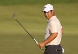 김주형 PGA챔피언십 첫날 공동 5위..선두와 4타 차