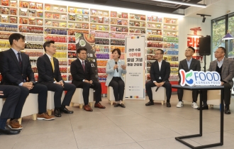 Korea’s instant ramyeon exports cross $1b milestone