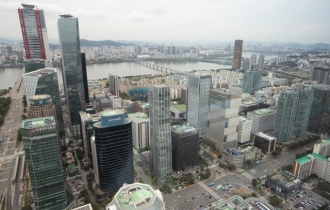 7 in 10 Korean firms say no investment plans next year