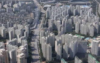 Korea's top 100 property owners have 20,000 homes: data