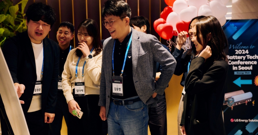 LG Energy Solution seeks top talent at battery event