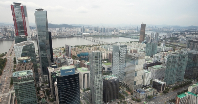 7 in 10 Korean firms say no investment plans next year