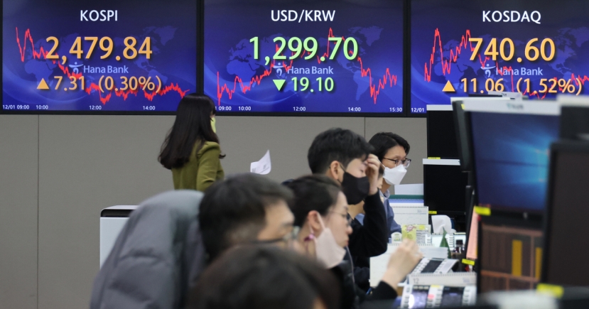 Korean won strengthens after Fed hint at smaller rate hike