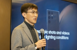 [Herald Interview] Samsung bets big on cameras to fight Apple