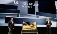 [CES 2019] LG rolls out world’s first rollable OLED TV
