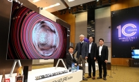 LG welcomes more rivals entering OLED TV market