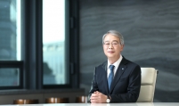 Shinhan, Woori chairmen celebrate 100 days in office