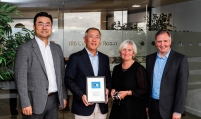 Hyundai motor chief visits Intel's Irish chip plant