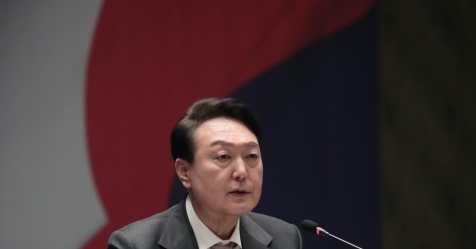 윤 장관은 한국의 경제적 이익을 보호하겠다고 약속했다.