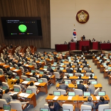 Nat'l Assembly passes bill on new veterans affairs ministry, overseas Koreans agency