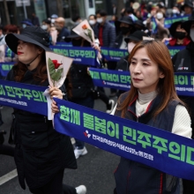 Women earn 65% of what men earn in Korea: data