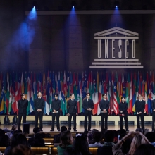 Seventeen urges global youth to 'dream together' at UNESCO
