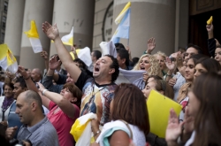 Catholics overjoyed at 1st Latin American pope