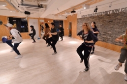 [Weekender] Dancing like K-pop stars