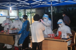 No. of elderly virus patients spikes in greater Seoul area
