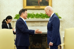 Moon, Biden share commitment to vaccine partnership, NK dialogue