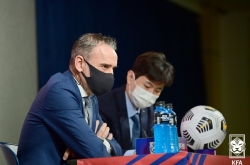 S. Korea coach predicts 'most difficult training camp' ahead of June World Cup tuneups