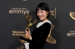 [Newsmaker] Lee You-mi wins Emmy, first for Korean actor