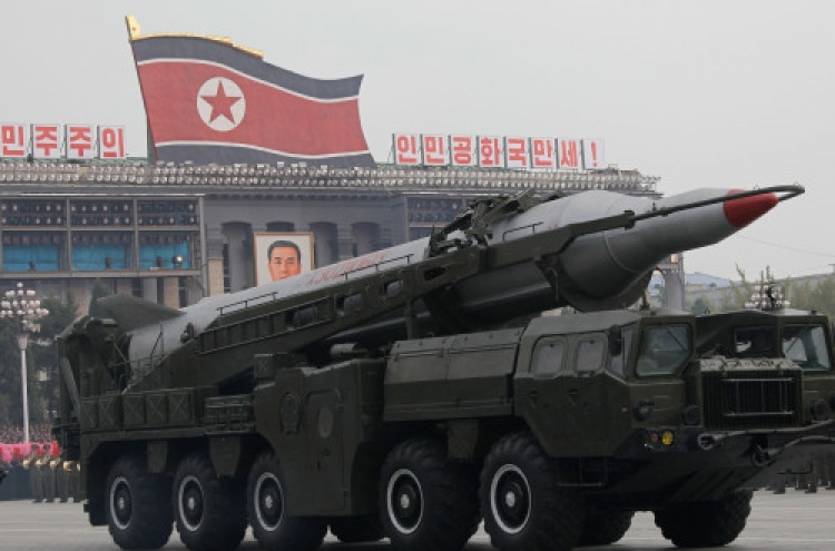 N. Korea to develop nuclear-capable ICBMs within decade: Adm. Mullen