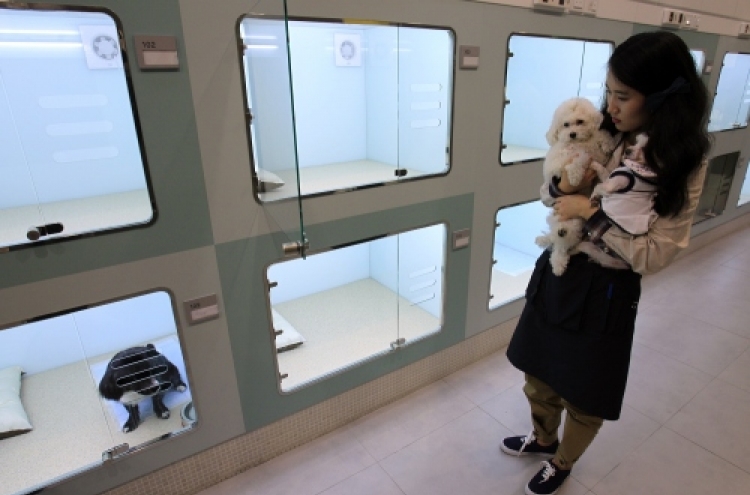 A pet hotel recently opened in Seoul