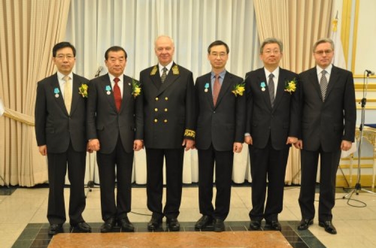 First five Koreans decorated by Russian president