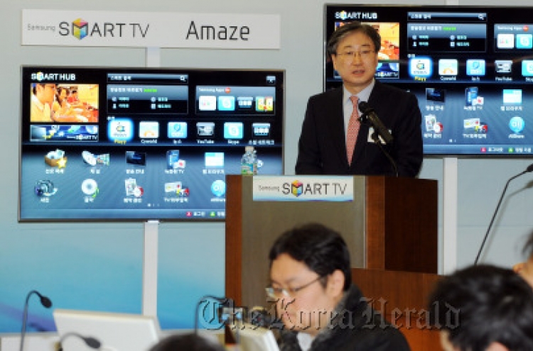 Samsung launches new 3-D smart TVs