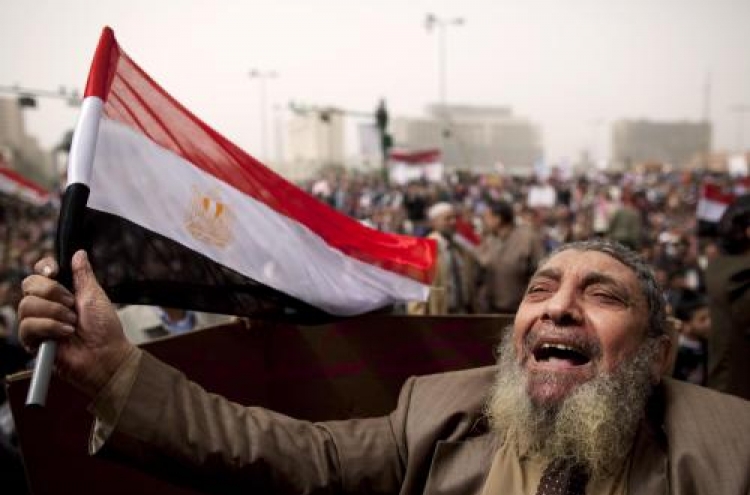 Egypt proposes competitive presidential poll