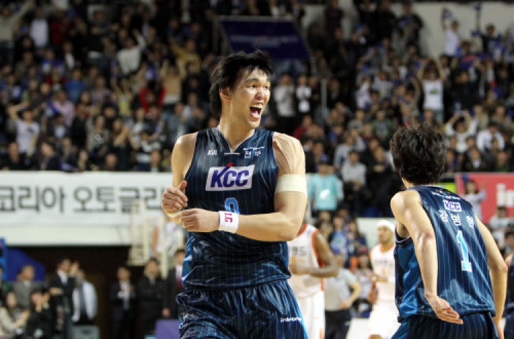 KCC, Dongbu set to clash in KBL finals