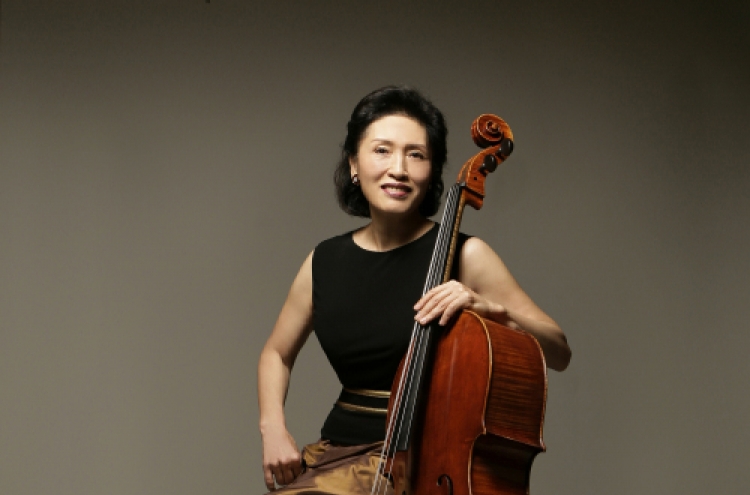 Charismatic cellist Chung stages Haydn