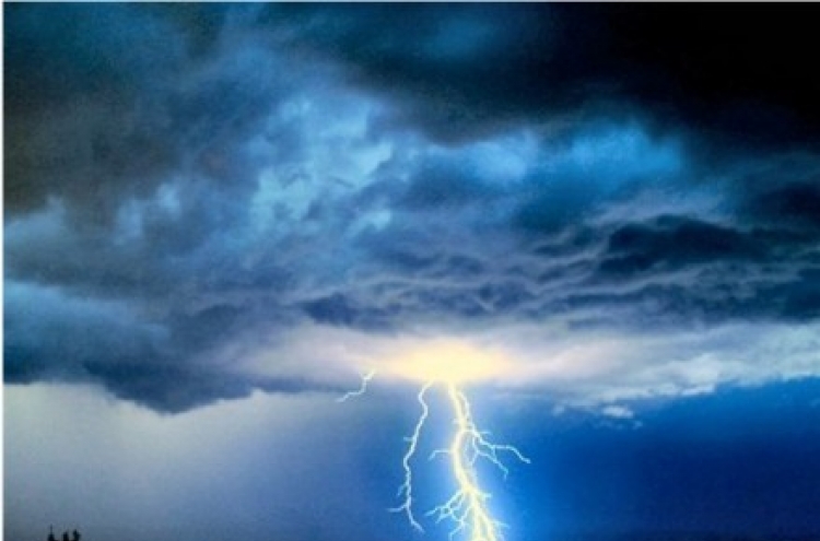 Pa. man survives lightning strike at campsite